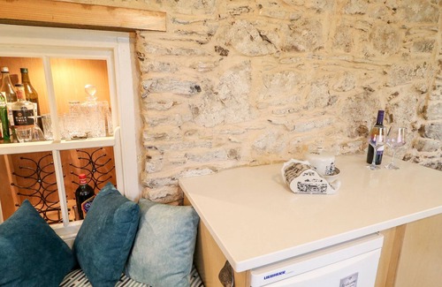 Donegal Cottage | DAVEY JOHNS FORGE COTTAGE, pet friendly in Carrigart, County Donegal