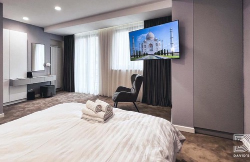 Bucharest Hotel | DAVID'S RENTAL ROOMs