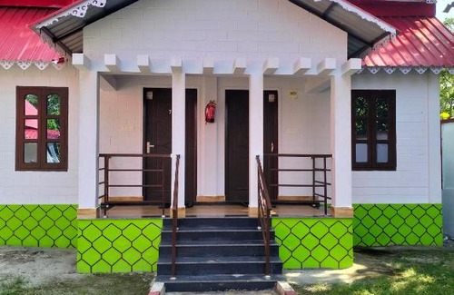 Madari Hat Hotel | Day Night Resort & Resturant