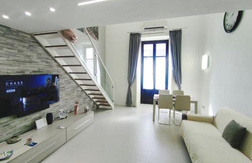 Borgo-Sanzio Apartment | Daydreamer House - Via Etnea 646