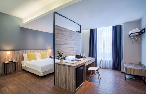 Pudu Hotel | Days Hotel and Suites Fraser Business Park KL