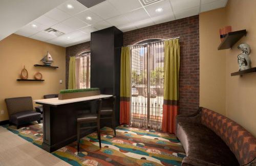 Downtown West Hotel | Days Inn by Wyndham Baltimore Inner Harbor