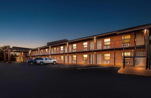 Brownsville Hotel | Days Inn by Wyndham Brownsville
