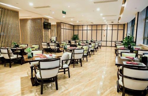Bazhong Hotel | Days Inn by Wyndham Business Place Sichuan Bazhong