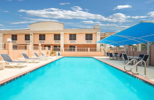 McAllen Hotel | Days Inn by Wyndham McAllen