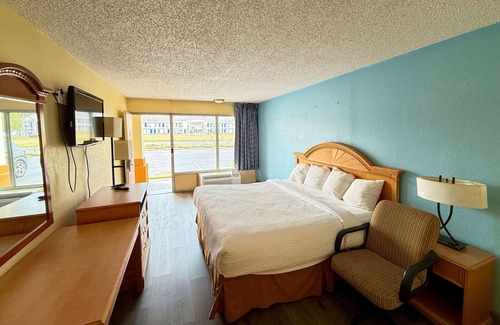 Ruther Glen Hotel | Days Inn by Wyndham Ruther Glen Kings Dominion Area