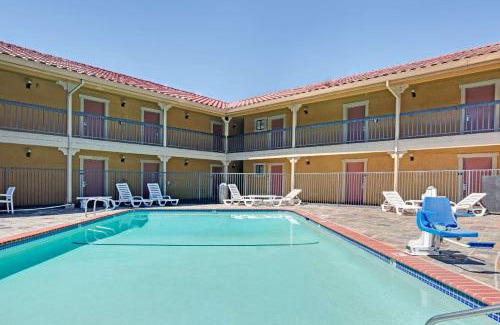 South San Jose Hotel | Days Inn by Wyndham San Jose Convention Center