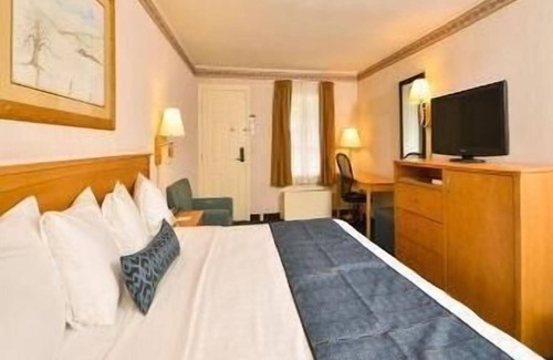 Jefferson Hotel | Days Inn by Wyndham West Jefferson