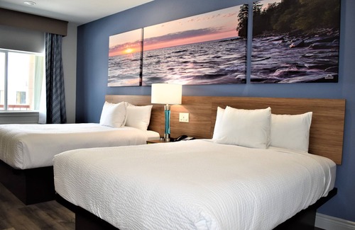 Greater East End Hotel | Days Inn & Suites by Wyndham Downtown/University of Houston