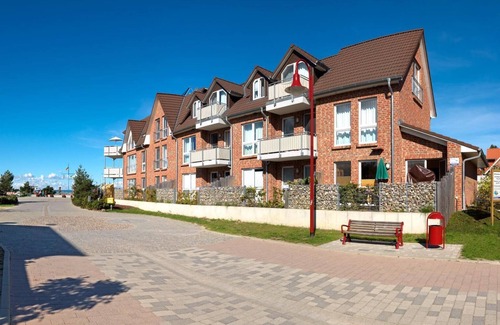 Insel Poel Apartment | Apt. SEEANEMONE - Dream apartment with harbor views!