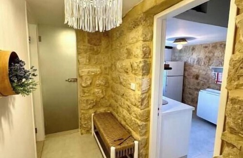 Deir al Qamar Apartment | De Lune Hansa Home Deir El Qamar