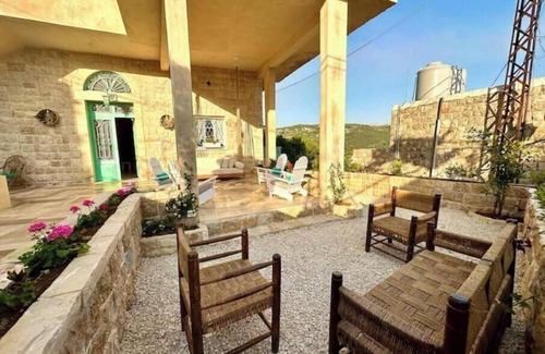 Deir al Qamar Apartment | De Lune Hansa Home Deir El Qamar