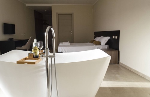 Ciro Marina Resort | DE MARE WINE RESORT