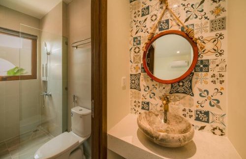 Tuy Hoa Hotel | De V’Charm Hotel