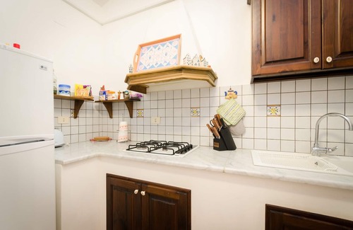 Fontane Bianche House | Deatached house at the sea, seaview, garden, quiet, WiFi, aircon, max. 6 people