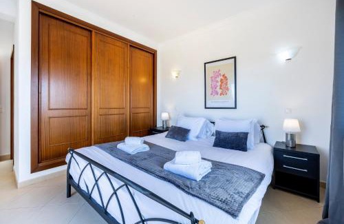 Chinicato Villa | Debbies Delight