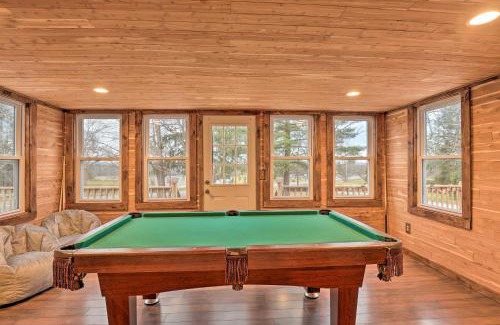 Ovid House | Deck and Hot Tub Pet-Friendly Seneca Lake Home!