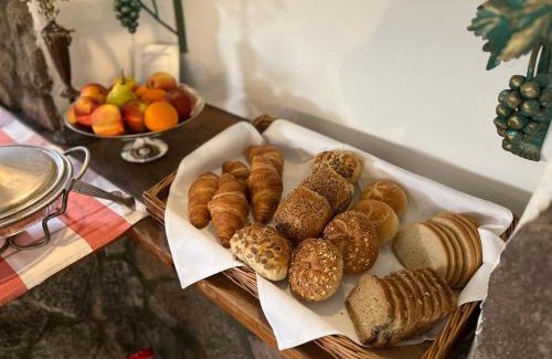 Praga Poludnie Apartment | Dedek Park - historyczny dworek w pięknym Parku Skaryszewskim obok Stadionu Narodowego