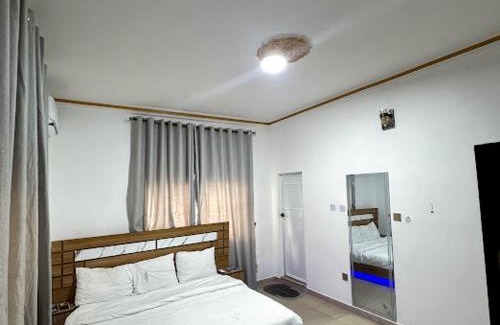 Port Harcourt Hotel | DEE OS' Hotel