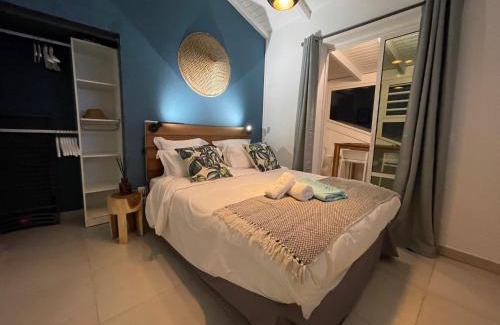 Perinet Apartment | DEEP BLUE Vue mer Piscine privative 2 chambres