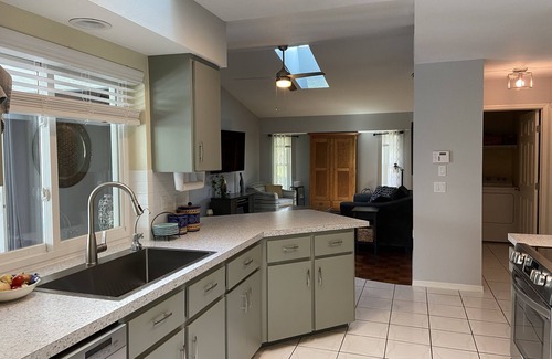 Port Charlotte - Charlotte Harbor House | Deep Creek pool home on cul-de-sac