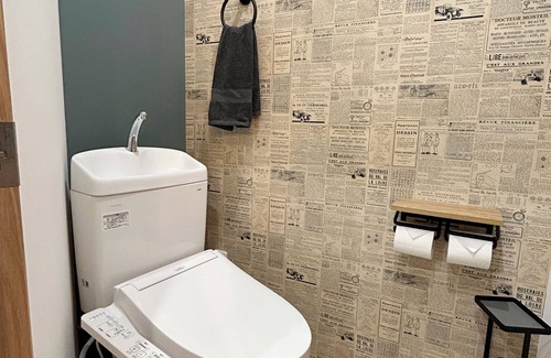 Nishinari House | Deep Osaka! A Running Lamp 2 minutes from the station! Ideal location for sightseeing in Namba & USJ Osaka! Up to 6 people are allowed at the same price