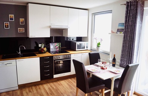 Stein Apartment | Deich und Meer holiday apartment – right by the Baltic Sea, on the dyke and by t