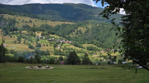 Sacuieu House | Deja View Cabin & Camp
