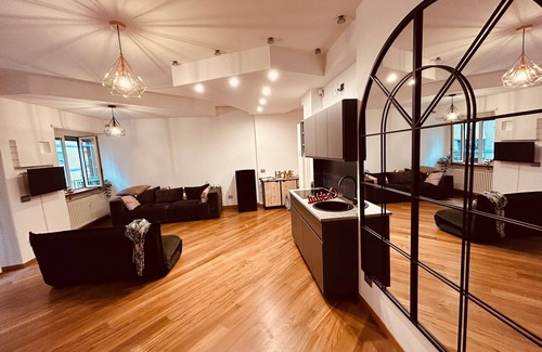 Monte Sacro Apartment | DELICIOUS FLAT, IDEAL for LARGE FAMILIES, in a zone full of shops/restaurants