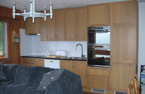 Vex Apartment | Delightful 2 bed Inspiring Matterhorn Views.