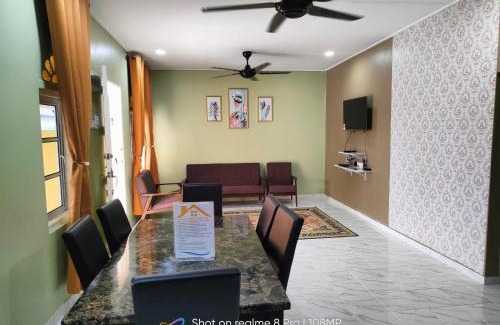 Kampung Ru Lima Resort | Delisha Homestay Private Pool