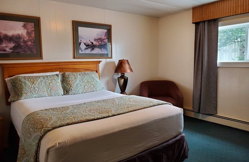 Delta Junction Hotel | Delta Accommodations-Alaska Country Inn
