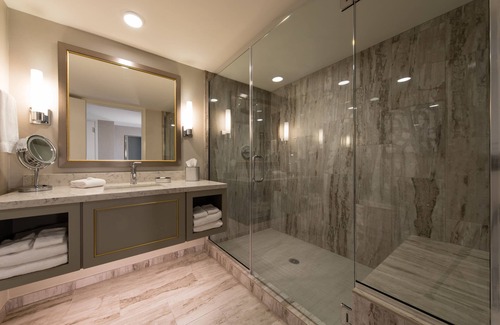 Vinton Hotel | Delta Downs Racetrack Casino Hotel