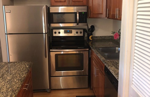 Kahuku Condo | Delux, spacious, clean condo with AC, WIFI, pool, golf course, near famous beach