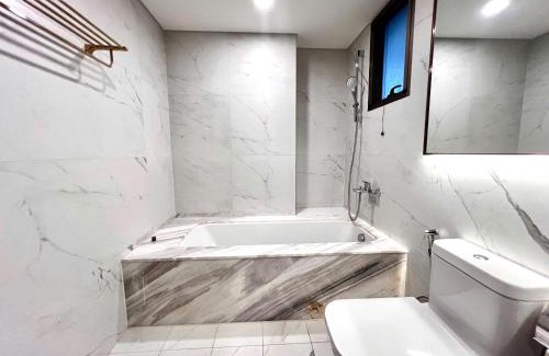 Phu My Hung Apartment | Deluxe Apartment - Midtown The Peak Phu My Hung