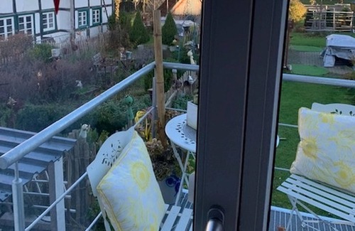 Moehnesee Apartment | Deluxe Ferienwohnung 83qm, 2 Schlafzimmer. Max. 4 Personen