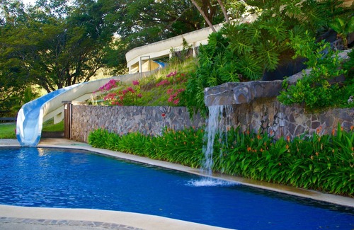 Mogote de Bagaces Apartment | Deluxe Studio apartment with kitchenette close to Rincon de la Vieja National P