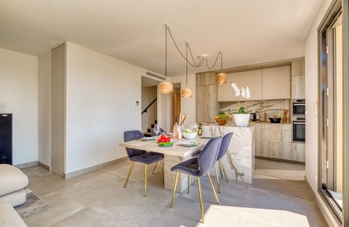 Guerrevieille Apartment | Demeures Kokio 100 m. from sandy beach, Grimaud, France
