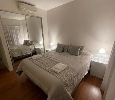 San Nicolas de los Arroyos Apartment | Departamento en Plaza Mitre, inmejorable!