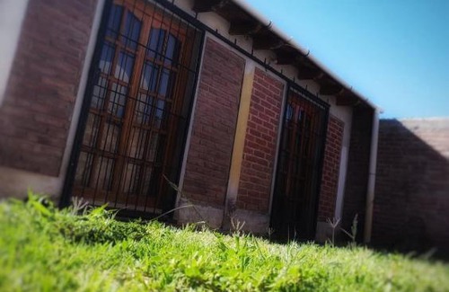 Vista Flores Apartment | Departamento Cómodo e impecable en Tunuyán a metros de restaurantes , acceso a Manzano historico - capacidad 4 personas