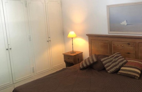 Lujan Apartment | Departamento muy amplio con 1 dormitorio, living comedor con sofacama, cocina