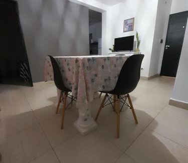 Zarate Apartment | DEPARTAMENTO PARA DOS PERSONAS EN ZONA CENTRICA