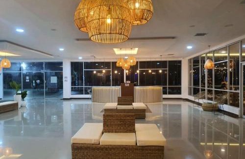 Tonsupa Apartment | Departamento Playero Fontaine Bleau Frente al Mar Tonsupa