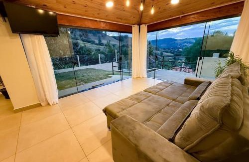 Monte Alegre do Sul House | Descanse em meio a natureza com muito charme