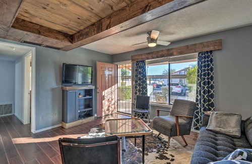 Apache Junction Apartment | Desert Getaway with Patio about 6 Mi to Tonto Natl Forest