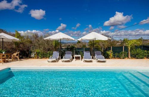 Albufeira Ski Chalet | Design Chalet in Albufeira With Private Pool