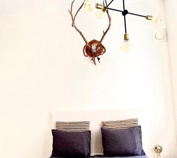 Punavuori Apartment | Design District Area - Compact Apartment Helsinki Center