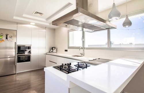 Atarfe Villa | Design villa with garden, pool and fantastic views