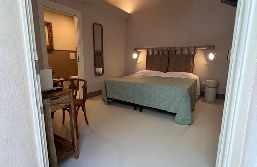 Bernalda House | Designer B&B, near the sea and Matera, with outdoor pool, garden and spa