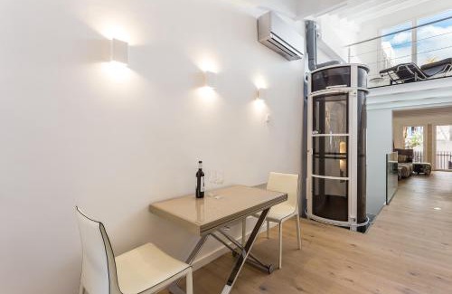 Old Town Apartment | Designer Loft with Terrace in prime Location